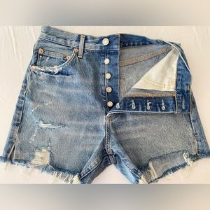 Brand new tag on agolde dee short